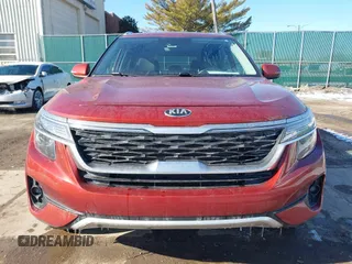 2021 Kia Seltos S z VIN KNDEUCAA5M7226700, wystawiony jako IAAI lot #41525957 z przebiegiem 45 963 mil mil oraz . Historia ofert i sprzedaży dostępna na DreamBid. Obrazek 12.