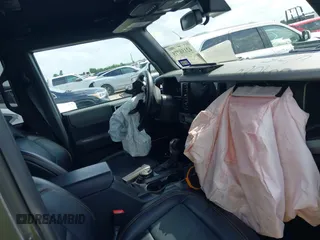 2021 Ford Bronco с VIN 1FMEE5DP3MLB06714, выставлен на аукционе IAAI как лот 42158775 с пробегом 40 947 миль миль и . История ставок и продаж доступна на DreamBid. Изображение 5.