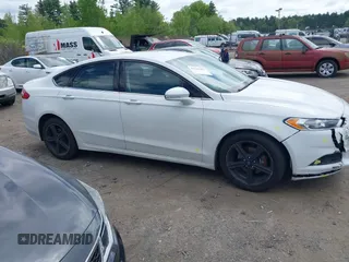 2016 Ford Fusion SE z VIN 3FA6P0H76GR142179, wystawiony jako IAAI lot #42181060 z przebiegiem 73 837 mil mil oraz . Historia ofert i sprzedaży dostępna na DreamBid. Obrazek 12.