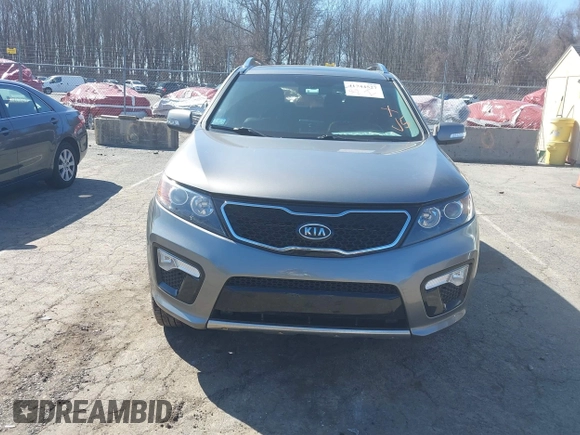2013 Kia Sorento SX with VIN 5XYKW4A21DG377287, listed as a IAAI auction lot 41744527 with 91,685 mi miles. Bid and sale history available at carsss.com. Image 13.