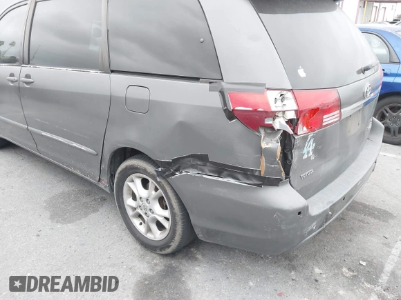 2004 Toyota Sienna XLE with VIN 5TDZA22C24S144398, listed as a IAAI auction lot 42065877 with 187,911 mi miles and . Bid and sale history available at DreamBid. Image 6.