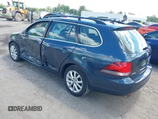 2010 Volkswagen Jetta SE with VIN 3VWTX7AJ2AM613550, listed as a IAAI auction lot 42281149 with 100,666 mi miles and . Bid and sale history available at DreamBid. Image 3.