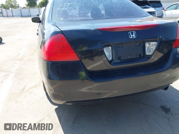 2006 Honda Accord EX-L с VIN 1HGCM56866A020771, выставлен на аукционе IAAI как лот 42416494 с пробегом 274 624 миль миль и . История ставок и продаж доступна на DreamBid. Изображение 13.