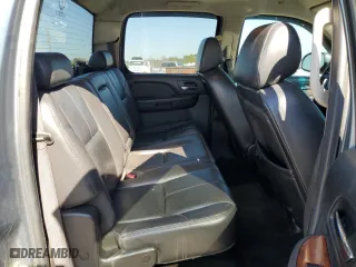 2009 Chevrolet Silverado 1500 LTZ with VIN 3GCEK33359G129643, listed as a Copart auction lot 43253465 with 228,387 mi miles and Salvage Title. Bid and sale history available at carsss.com. Image 10.