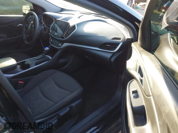 2018 Chevrolet Volt LT with VIN 1G1RC6S51JU158876, listed as a IAAI auction lot 41643645 with 95,257 mi miles. Bid and sale history available at carsss.com. Image 5.