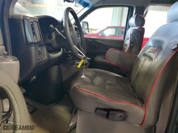 2003 Chevrolet Express Cargo Van YF7 Upfitter with VIN 1GBFG15T531131832, listed as a Copart auction lot 79710574 with 97,840 mi miles and Salvage Title. Bid and sale history available at carsss.com. Image 7.
