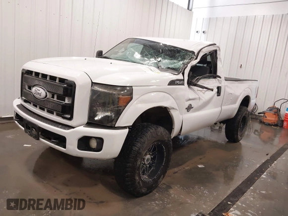 2013 Ford F-250 XLT с VIN 1FTBF2BT2DEB05352, выставлен на аукционе IAAI как лот 42253807 с пробегом 139 382 миль миль и . История ставок и продаж доступна на DreamBid. Изображение 2.