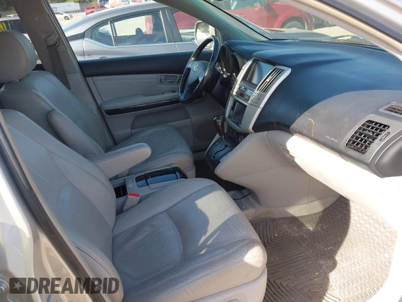 2008 Lexus RX with VIN 2T2HK31U08C053634, listed as a IAAI auction lot 42061737 with 306,854 mi miles. Bid and sale history available at carsss.com. Image 5.