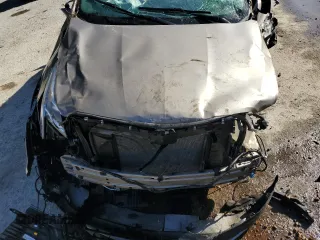 2022 Cadillac XT5 FWD Premium Luxury z VIN 1GYKNCRS8NZ112882, wystawiony jako Copart lot #86999544 z przebiegiem Nie podano mil oraz Szkoda całkowita • Salvage title. Historia ofert i sprzedaży dostępna na DreamBid. Obrazek 13.