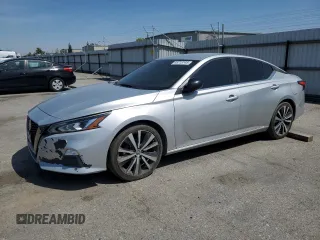 2020 Nissan Altima 2.5 SR with VIN 1N4BL4CV1LC199969, listed as a Copart auction lot 45715145 with 99,167 mi miles and Clean Title. Bid and sale history available at carsss.com. Image 1.