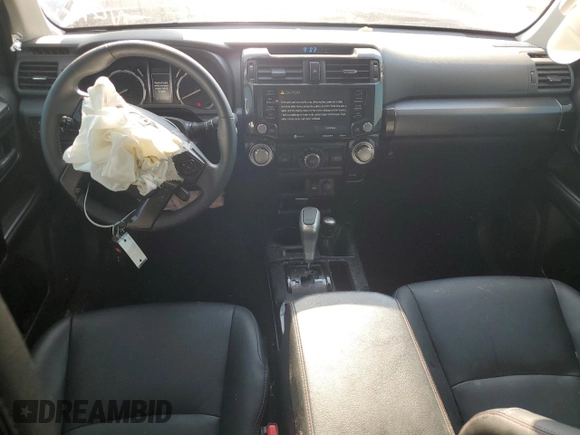 2022 Toyota 4Runner TRD Off Road Premium z VIN JTERU5JR2N6079466, wystawiony jako Copart lot #53204395 z przebiegiem 50 456 mil mil oraz Szkoda całkowita • Salvage title. Historia ofert i sprzedaży dostępna na DreamBid. Obrazek 8.