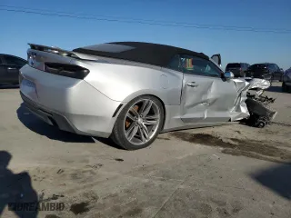 2018 Chevrolet Camaro 1LT with VIN 1G1FB3DS4J0112697, listed as a Copart auction lot 75656424 with 67,447 mi miles and Clean Title. Bid and sale history available at carsss.com. Image 3.