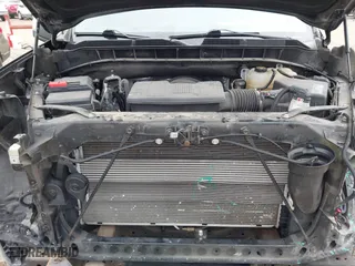 2019 Chevrolet Silverado 1500 LT with VIN 3GCPWCED2KG192403, listed as a IAAI auction lot 41549177 with 62,071 mi miles. Bid and sale history available at carsss.com. Image 10.