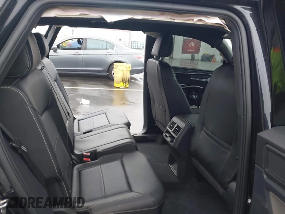 2022 Volkswagen Atlas SE z VIN 1V2WE2CA3NC203707, wystawiony jako IAAI lot #41720912 z przebiegiem 50 572 mil mil oraz . Historia ofert i sprzedaży dostępna na DreamBid. Obrazek 8.