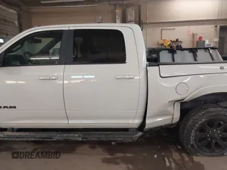 2022 Ram 2500 Laramie with VIN 3C6UR5FJ7NG253380, listed as a IAAI auction lot 41319536 with 33,945 mi miles. Bid and sale history available at carsss.com. Image 14.