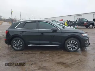 2021 Audi Q5 Prestige z VIN WA1CAAFY3M2096367, wystawiony jako IAAI lot #41724952 z przebiegiem 39 097 mil mil oraz . Historia ofert i sprzedaży dostępna na DreamBid. Obrazek 14.