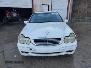 2000 Mercedes-Benz C 230/260/280/320 with VIN WDBRF61J61F042878, listed as a Copart auction lot 80250004 with 137,657 mi miles and Clean Title. Bid and sale history available at carsss.com. Image 5.