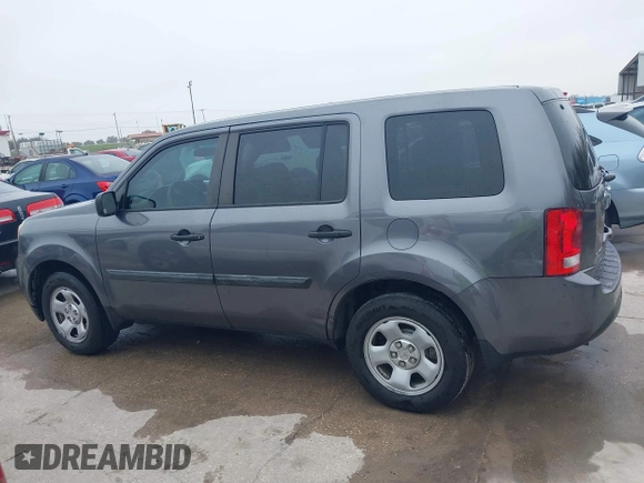 2015 Honda Pilot LX with VIN 5FNYF3H23FB009018, listed as a IAAI auction lot 41530286 with 274,232 mi miles and . Bid and sale history available at DreamBid. Image 15.