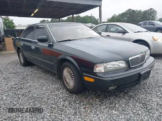 1995 Infiniti Q45 z VIN JNKNG01D2SM306355, wystawiony jako IAAI lot #42375569 z przebiegiem 90 499 mil mil oraz . Historia ofert i sprzedaży dostępna na DreamBid. Obrazek 1.