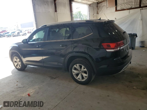 2019 Volkswagen Atlas SE with VIN 1V2WR2CA5KC518427, listed as a Copart auction lot 61795415 with 45,695 mi miles and Salvage title. Bid and sale history available at DreamBid. Image 2.