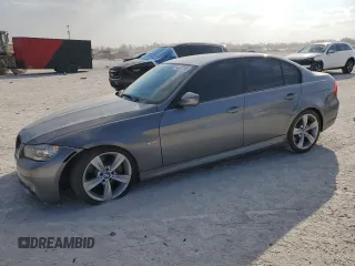 2011 BMW 3 Series 335i with VIN WBAPM5C58BE578468, listed as a Copart auction lot 44520795 with 141,162 mi miles and Salvage Title. Bid and sale history available at carsss.com. Image 1.