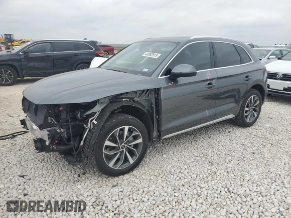 2022 Audi Q5 S line Prestige with VIN WA1FAAFY2N2112251, listed as a Copart auction lot 43992915 with 15,101 mi miles and Salvage Title. Bid and sale history available at carsss.com. Image 1.