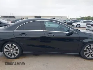 2017 Mercedes-Benz CLA 250 z VIN WDDSJ4EBXHN413328, wystawiony jako IAAI lot #41918396 z przebiegiem 101 043 mil mil oraz . Historia ofert i sprzedaży dostępna na DreamBid. Obrazek 13.