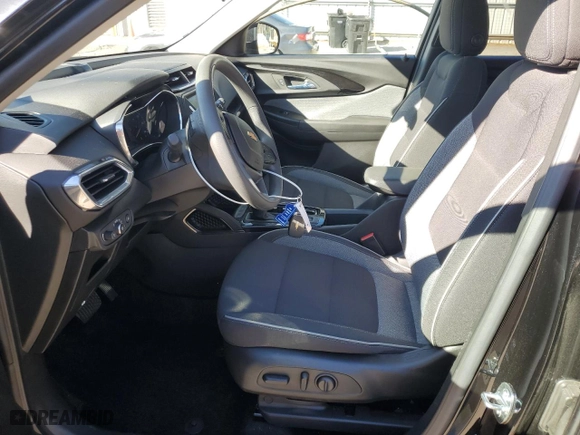 2023 Chevrolet TrailBlazer LT with VIN KL79MPS28PB179628, listed as a Copart auction lot 46631385 with 25,021 mi miles and Salvage Title. Bid and sale history available at carsss.com. Image 7.