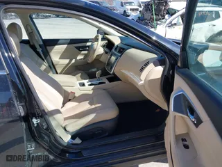 2016 Nissan Altima 2.5 SL with VIN 1N4AL3AP1GC112636, listed as a IAAI auction lot 41900211 with 106,361 mi miles. Bid and sale history available at carsss.com. Image 5.