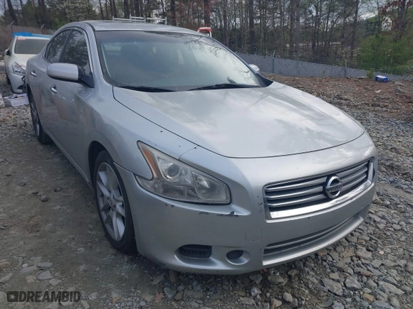 2014 Nissan Maxima 3.5 SV w/Sport Pkg with VIN 1N4AA5AP4EC460123, listed as a IAAI auction lot 41950780 with 137,674 mi miles. Bid and sale history available at carsss.com. Image 1.