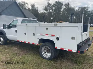 2016 Ford F-550 XL with VIN 1FDUF5GY3GEB54493, listed as a Copart auction lot 81772304 with 258,961 mi miles and Clean Title. Bid and sale history available at carsss.com. Image 3.