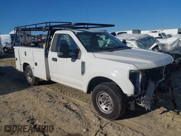 2019 Ford F-350 with VIN 1FDBF3A65KED19570, listed as a IAAI auction lot 41627705 with 158,017 mi miles and . Bid and sale history available at DreamBid. Image 1.