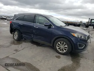 2016 Kia Sorento LX with VIN 5XYPG4A31GG074106, listed as a Copart auction lot 52039495 with 124,645 mi miles and Salvage Title. Bid and sale history available at DreamBid. Image 4.