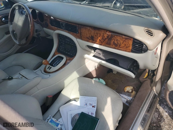 2002 Jaguar XJ VDP with VIN SAJDA24CX2LF45014, listed as a Copart auction lot 56015444 with 0 mi miles and Salvage Title. Bid and sale history available at carsss.com. Image 8.