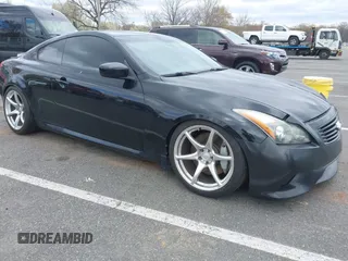 2013 Infiniti G37 IPL with VIN JN1CV6EKXDM923700, listed as a IAAI auction lot 42049316 with 157,696 mi miles and . Bid and sale history available at DreamBid. Image 1.