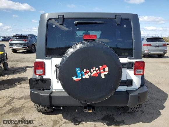 2013 Jeep Wrangler Unlimited Sport with VIN 1C4BJWDG5DL694642, listed as a Copart auction lot 52444395 with 92,559 mi miles and Clean Title. Bid and sale history available at carsss.com. Image 6.