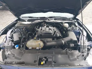 2020 Ford Mustang EcoBoost z VIN 1FATP8UH8L5106720, wystawiony jako IAAI lot #42128952 z przebiegiem 102 234 mil mil oraz . Historia ofert i sprzedaży dostępna na DreamBid. Obrazek 10.
