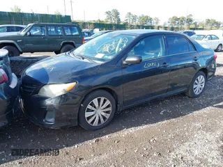 2013 Toyota Corolla L with VIN 2T1BU4EE0DC967387, listed as a IAAI auction lot 42142298 with Not Provided miles. Bid and sale history available at carsss.com. Image 2.