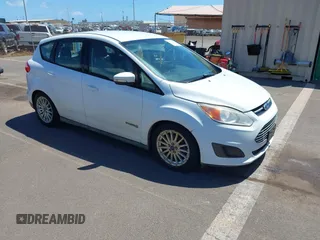2013 Ford C-Max SE z VIN 1FADP5AU5DL533113, wystawiony jako IAAI lot #41778822 z przebiegiem 179 891 mil mil oraz . Historia ofert i sprzedaży dostępna na DreamBid. Obrazek 1.