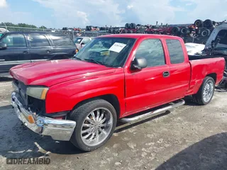 2004 Chevrolet Silverado 1500 Work Truck with VIN 1GCEC19XX4Z270714, listed as a IAAI auction lot 40383366 with 1 mi miles. Bid and sale history available at carsss.com. Image 2.