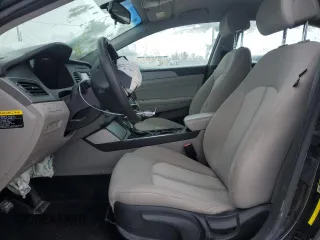 2016 Hyundai Sonata Hybrid SE with VIN KMHE24L10GA037187, listed as a Copart auction lot 46447213 with 101,432 mi miles. Bid and sale history available at carsss.com. Image 7.