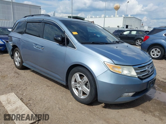 2011 Honda Odyssey Touring с VIN 5FNRL5H92BB033245, выставлен на аукционе IAAI как лот 42226287 с пробегом 184 910 миль миль и . История ставок и продаж доступна на DreamBid. Изображение 1.