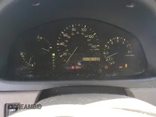 2000 Lexus RX 300 z VIN JT6HF10U3Y0116533, wystawiony jako Copart lot #55123085 z przebiegiem 187 653 mil mil oraz Szkoda całkowita • Salvage title. Historia ofert i sprzedaży dostępna na DreamBid. Obrazek 9.