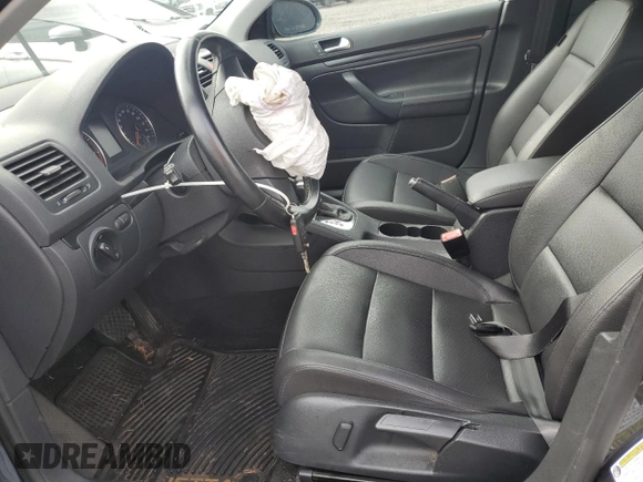 2010 Volkswagen Jetta Limited Edition with VIN 3VWRX7AJ9AM028541, listed as a Copart auction lot 57479605 with 109,698 mi miles and Salvage title. Bid and sale history available at DreamBid. Image 7.