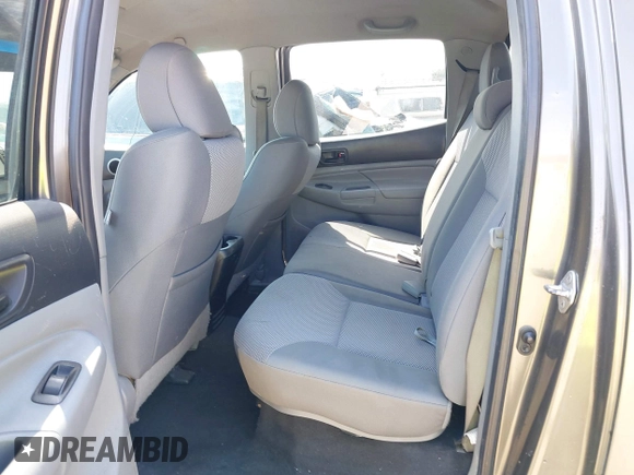 2015 Toyota Tacoma PreRunner with VIN 3TMJU4GN8FM185826, listed as a IAAI auction lot 42181952 with 229,936 mi miles and . Bid and sale history available at DreamBid. Image 8.