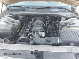 2008 Chrysler 300 C Hemi z VIN 2C3KA63H38H158001, wystawiony jako IAAI lot #41097749 z przebiegiem Nie podano mil oraz . Historia ofert i sprzedaży dostępna na DreamBid. Obrazek 10.