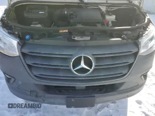 2020 Mercedes-Benz Sprinter with VIN W1W4EBHY6LT021368, listed as a Copart auction lot 42975455 with 101,583 mi miles and Salvage Title. Bid and sale history available at DreamBid. Image 12.