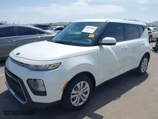 2021 Kia Soul LX with VIN KNDJ23AU9M7738734, listed as a IAAI auction lot 41923403 with 43,370 mi miles. Bid and sale history available at carsss.com. Image 17.