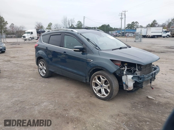 2019 Ford Escape Titanium with VIN 1FMCU9J93KUB84831, listed as a IAAI auction lot 41514146 with 105,072 mi miles. Bid and sale history available at carsss.com. Image 1.