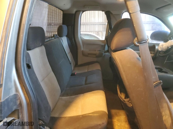 2008 Chevrolet Silverado 1500 Work Truck with VIN 1GCEC19C68Z199532, listed as a Copart auction lot 41879855 with 307,442 mi miles and Salvage Title. Bid and sale history available at carsss.com. Image 10.